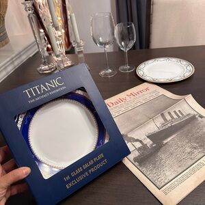 Titanic Replica Plate